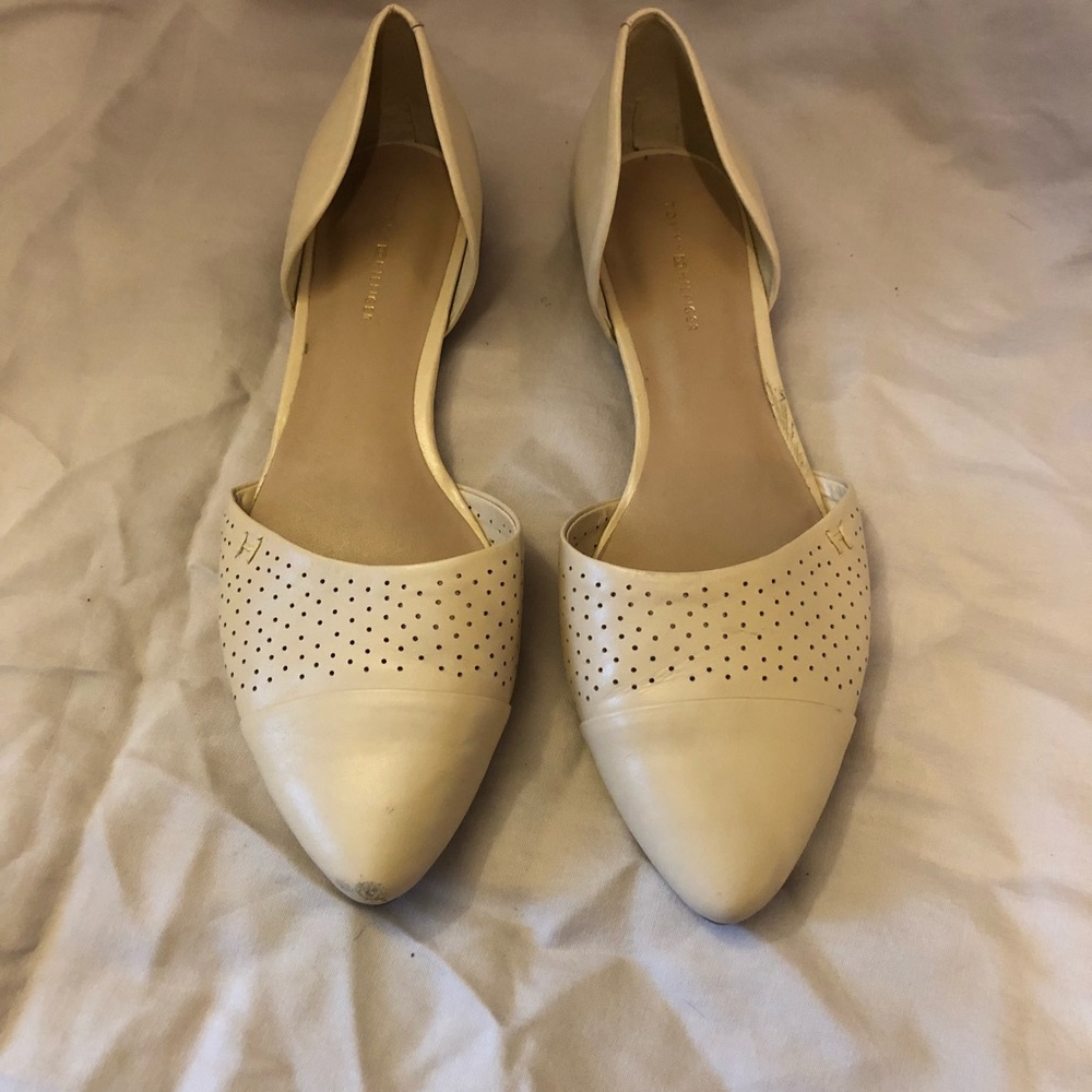 Tommy Hilfiger D’Orsay Flats Cream Colored Sz. 8.5